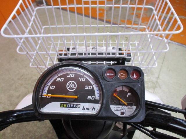 走行もまだまだの２８０６６ｋｍ！！ビジネスタイプはエンジンが強いので通勤ももってこいの一台！！